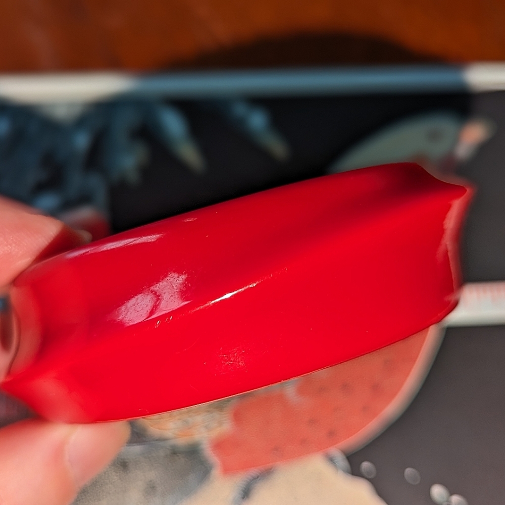 ❤️🍒 Wide Vintage Bangle Bright Cherry Red Space Age Bracelet ♥️🍒♥️ - Picture 3 of 13